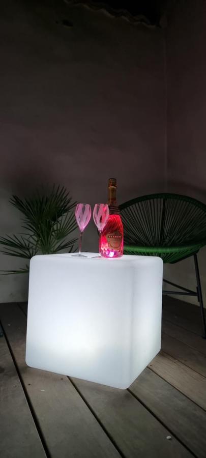 Apartament L'Acqua Dolce - La Rochelle - Ile De Re - Jacuzzi Zewnętrze zdjęcie